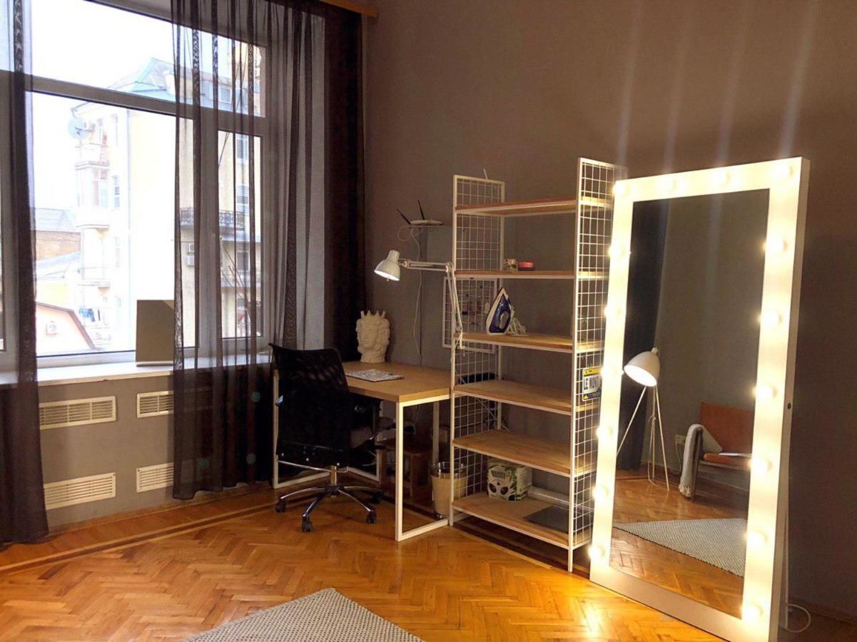 Апартаменты Be My Guest - Apartments for trips Киев-12