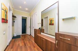 Апартаменты Be My Guest - Apartments for trips Киев Апартаменты с 2 спальнями и балконом - Костьольна, 6-8