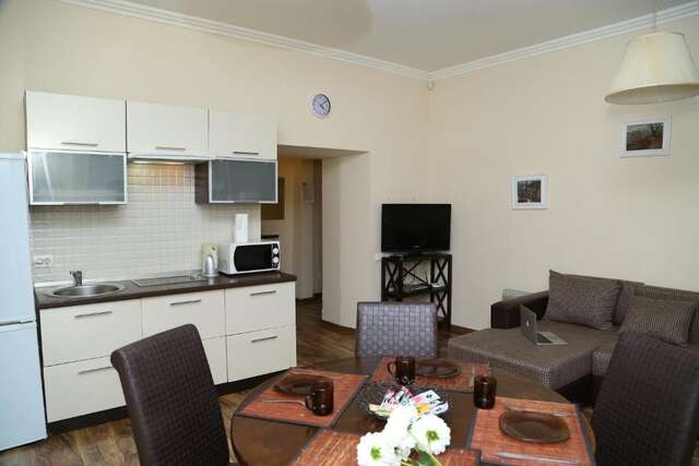 Апартаменты Be My Guest - Apartments for trips Киев-29