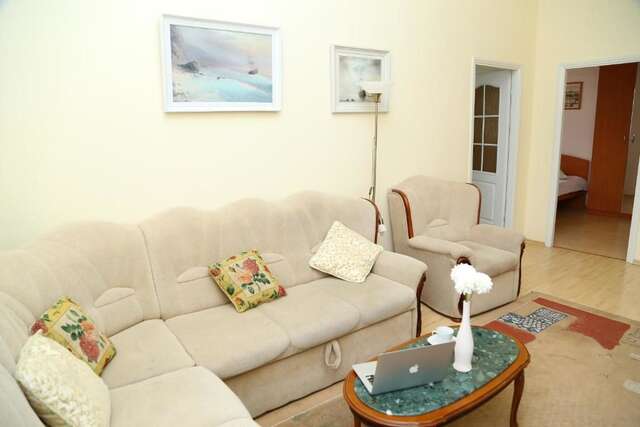 Апартаменты Be My Guest - Apartments for trips Киев-42