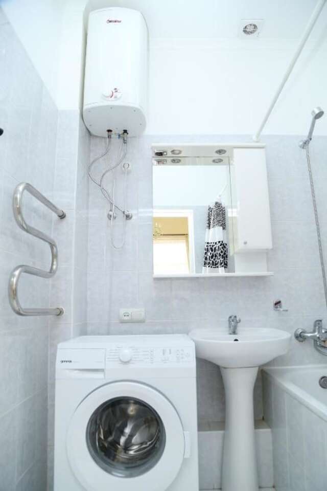 Апартаменты Be My Guest - Apartments for trips Киев-47
