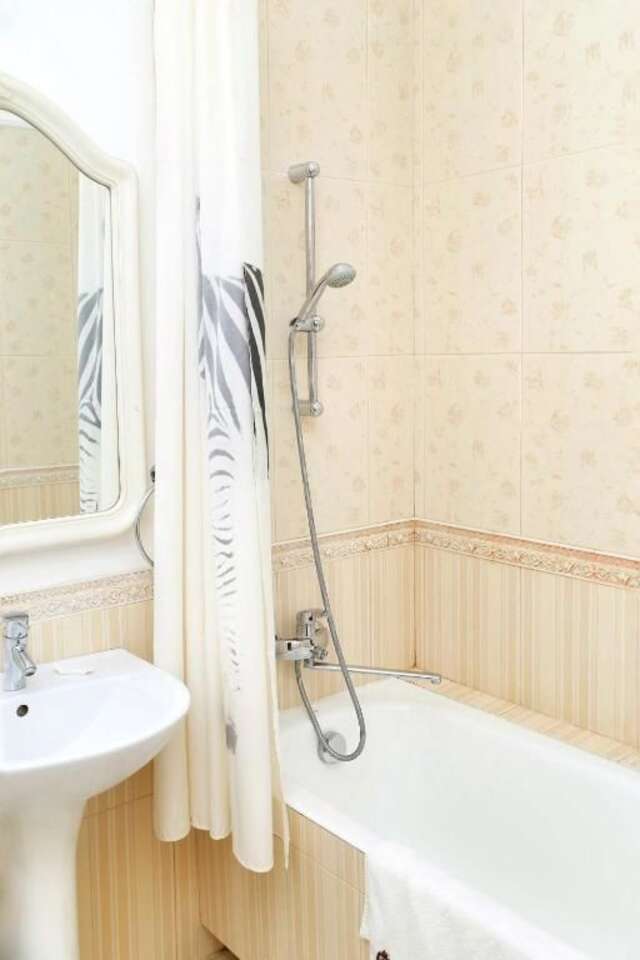Апартаменты Be My Guest - Apartments for trips Киев-86