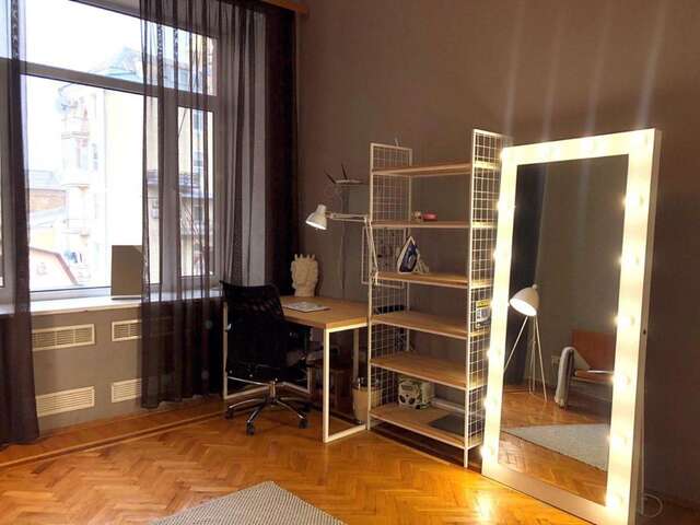 Апартаменты Be My Guest - Apartments for trips Киев-11